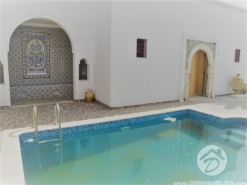 V 109 -                            Sale
                           Houch Djerbien Djerba